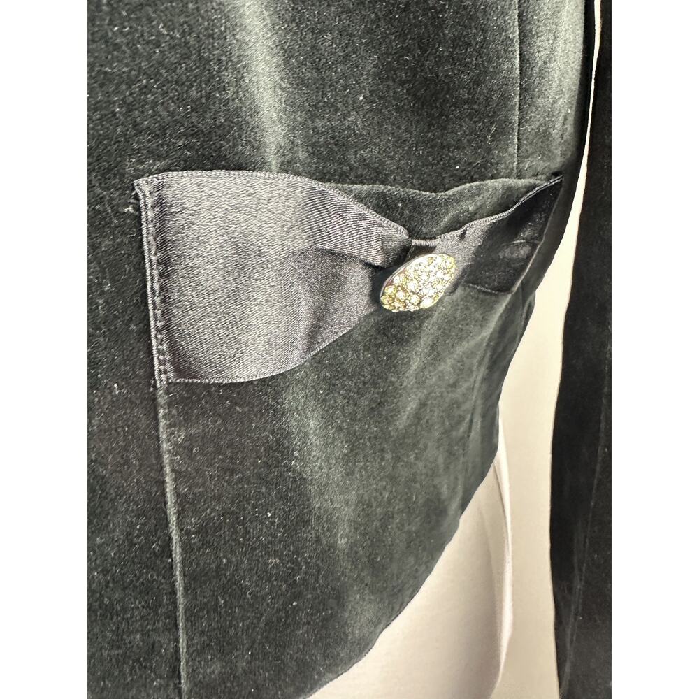 *Flaw Lily Pulitzer Velvet Rhinestone Button Cropped Jacket Black Womens Size 10 - Picture 11 of 16